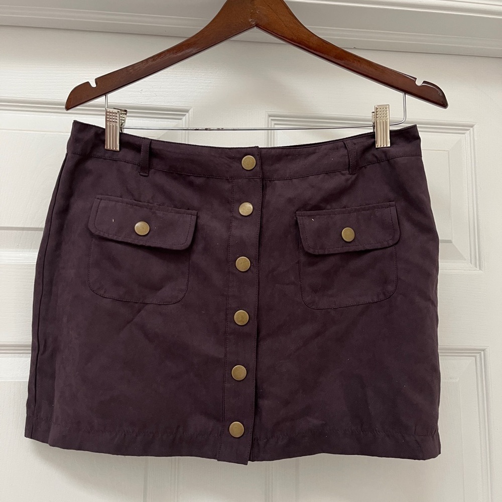 Boutique faux suede mini skirt size medium